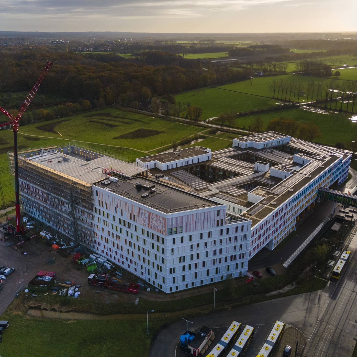 Topping out celebration for expansion research building