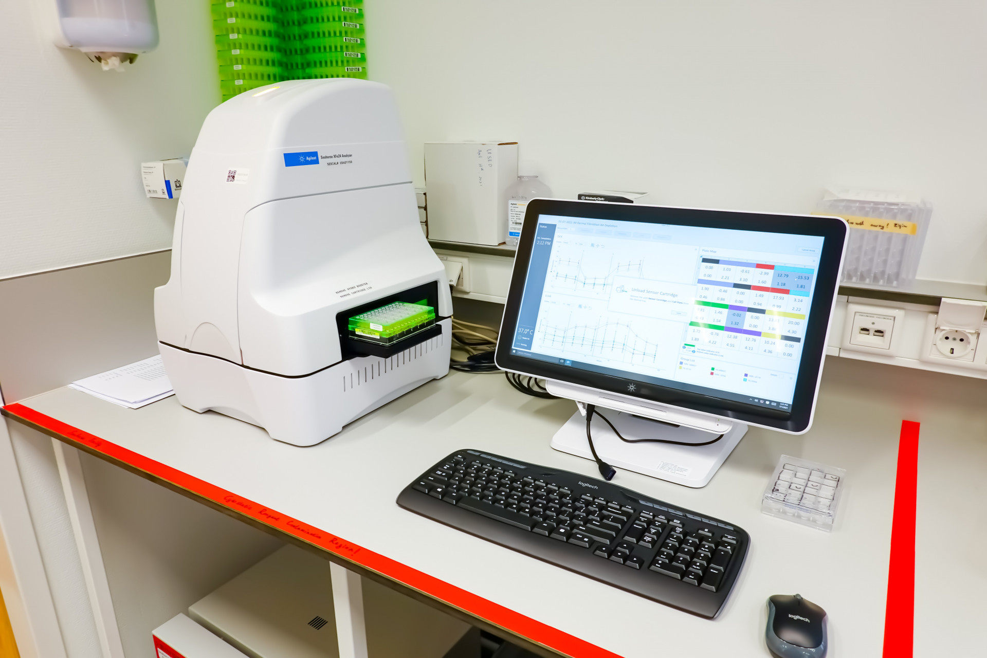 Seahorse XFe24 Analyzer Seahorse XFe24 Analyzer